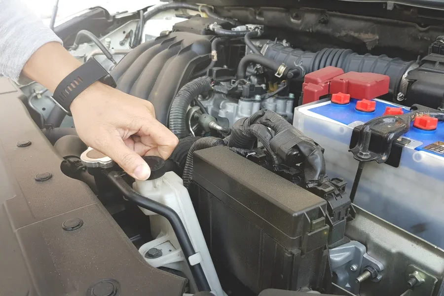 Identifying Signs That Your Truck's Radiator Needs Immediate Repair in Hyattsville MD